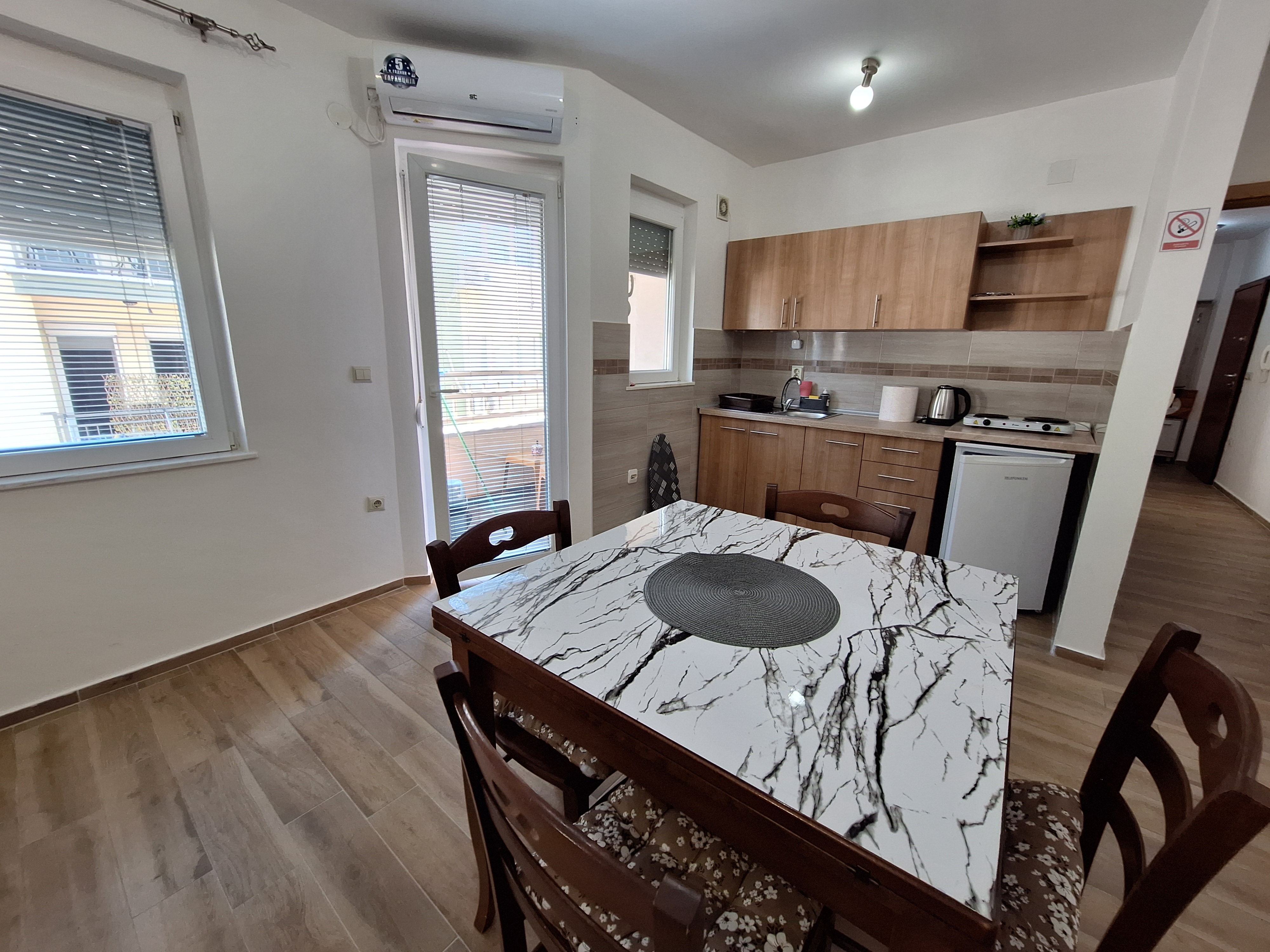 Apartment 10 - Kitchen